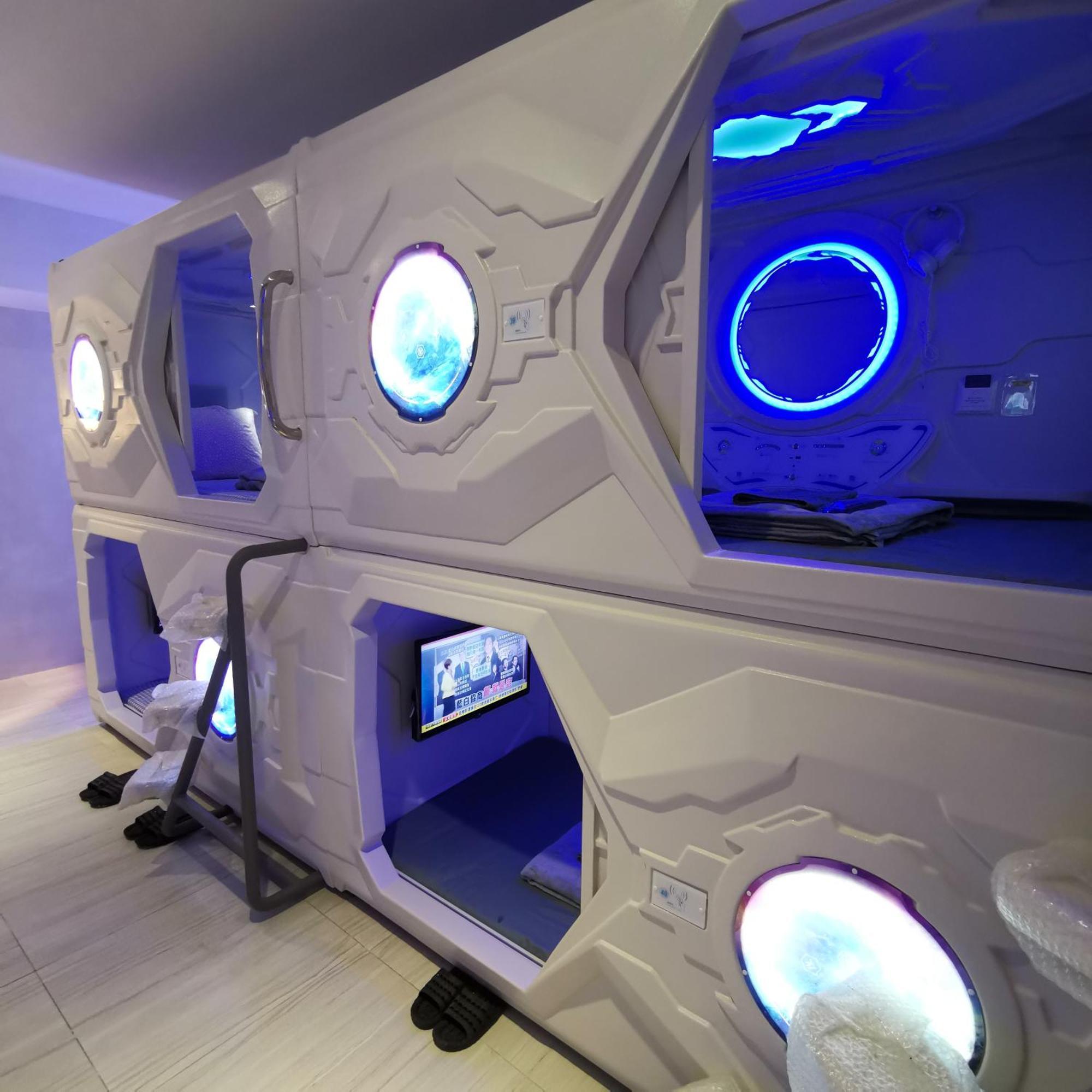 橙舍太空艙 Tw Capsule Hostel Taipei Eksteriør billede